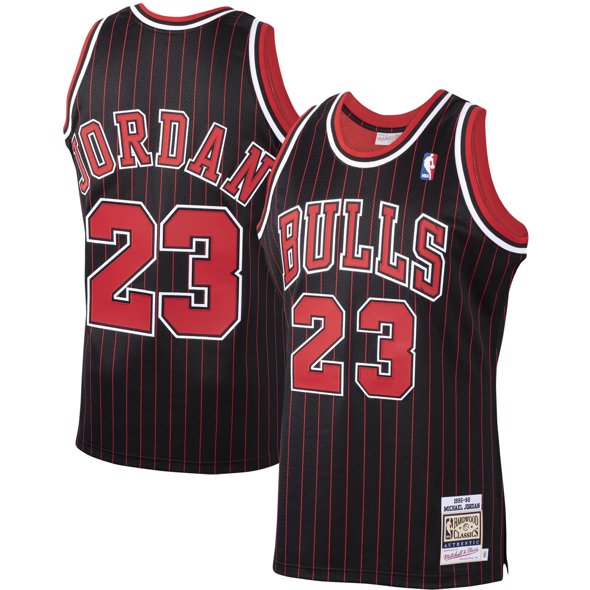 Michael Jordan Chicago Bulls Mitchell & Ness 1995-96 Hardwood Classics Authentic Jersey - Black